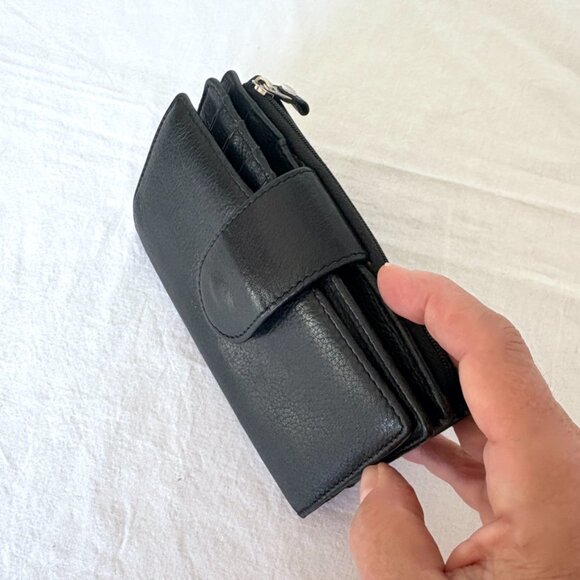 Black Soprano Leather Wallet | 3-Section Billfold - Picture 12 of 13